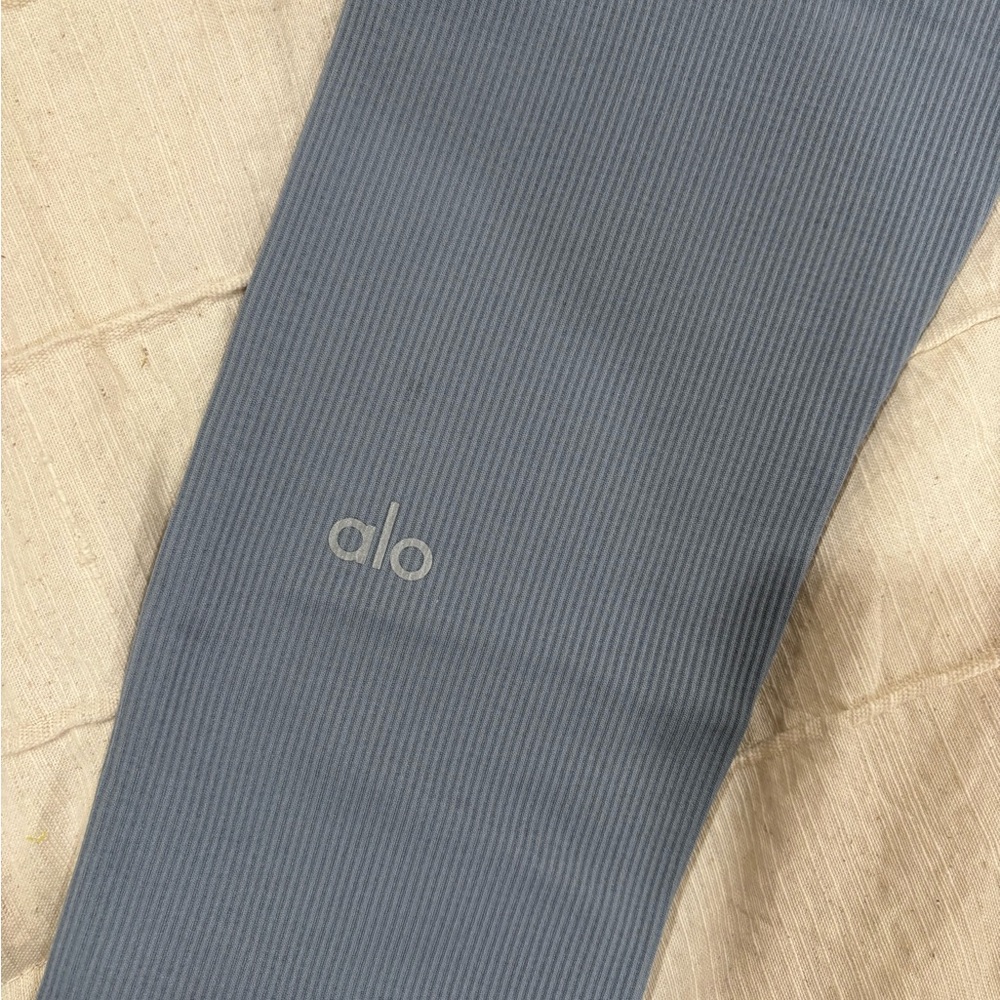 ALO Yoga Ribbed Leggings in Slate Blue
